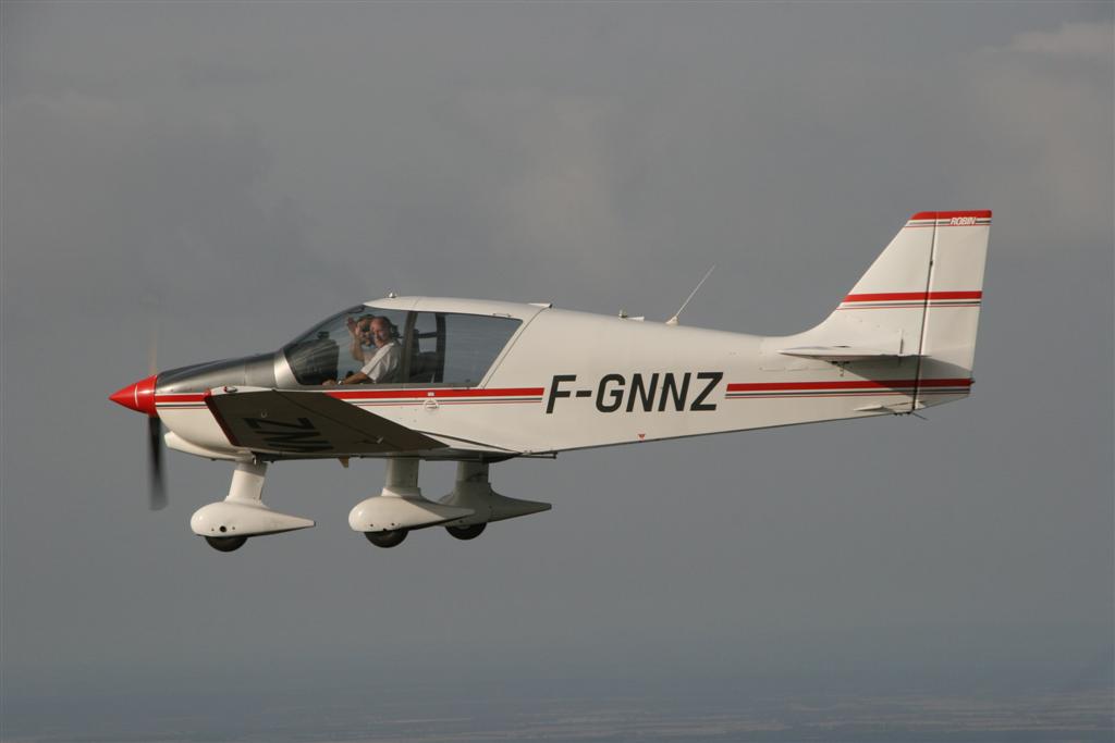 Robin DR 400-120 - F-GNNZ