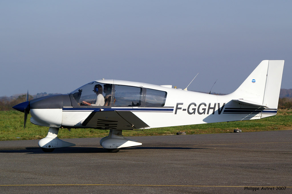 Robin DR 400-120 - F-GGHV