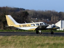 893 - G-BBLU Piper PA-34 Seneca