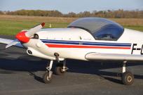 25157 - Fournier RF 6 F-GADL