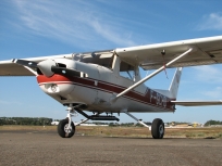 4716 - Cessna 152 F-GCHD
