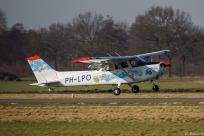 48307 - PH-LPO Cessna 172