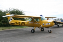 8251 - Cessna 150 F-GJTD