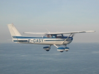 8697 - Cessna 150 F-GASY